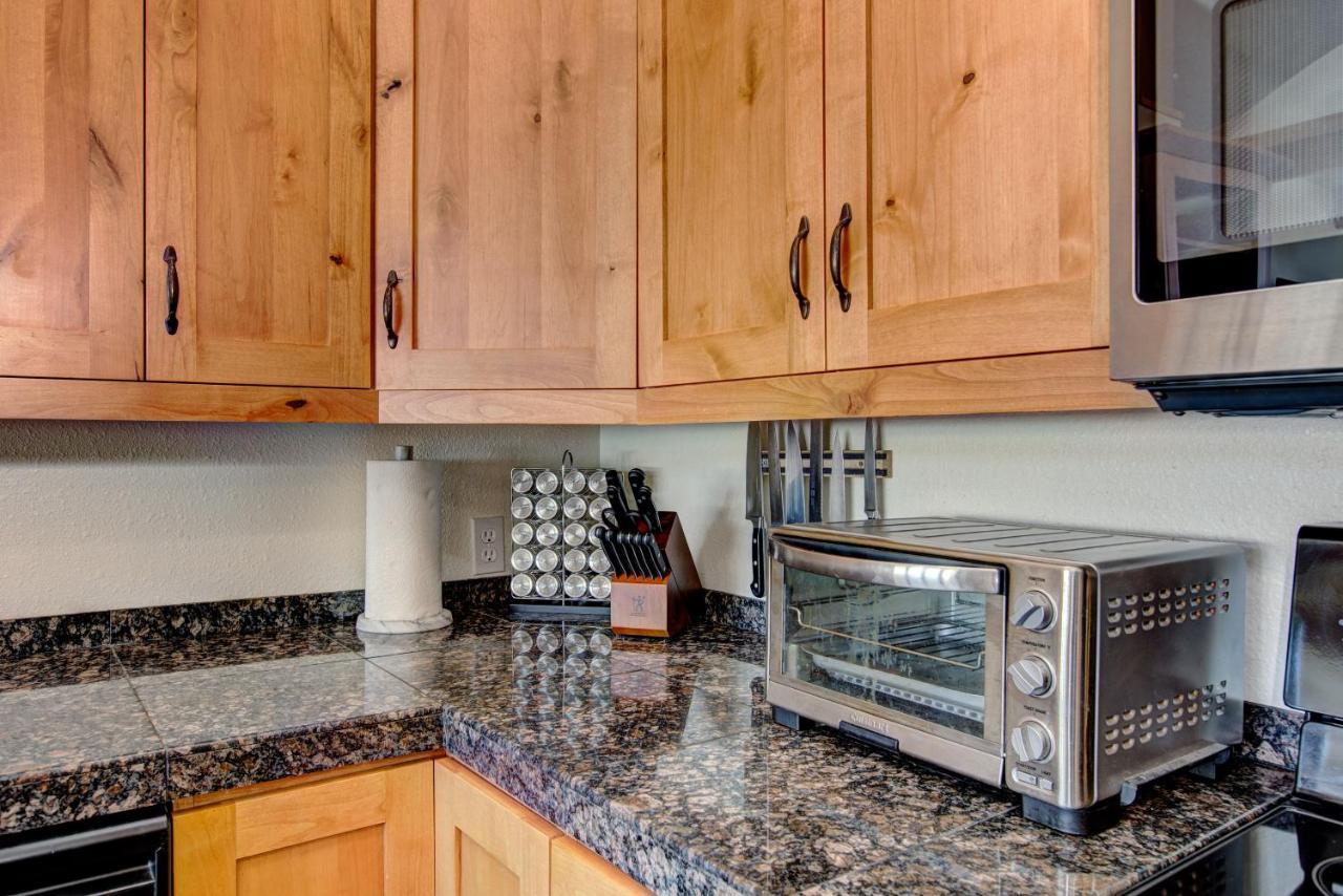 Twin Pines Cabin In Wilderness Ranch On Hwy 21, Amazing Views, 20 Ft Ceilings, Fully Fenced Yard, Pet Friendly, , Go Paddle Boarding At Lucky Peak, Or Snowshoeing In Idaho City And Take In The Hot Springs, Sleeps 10! Boise Zewnętrze zdjęcie