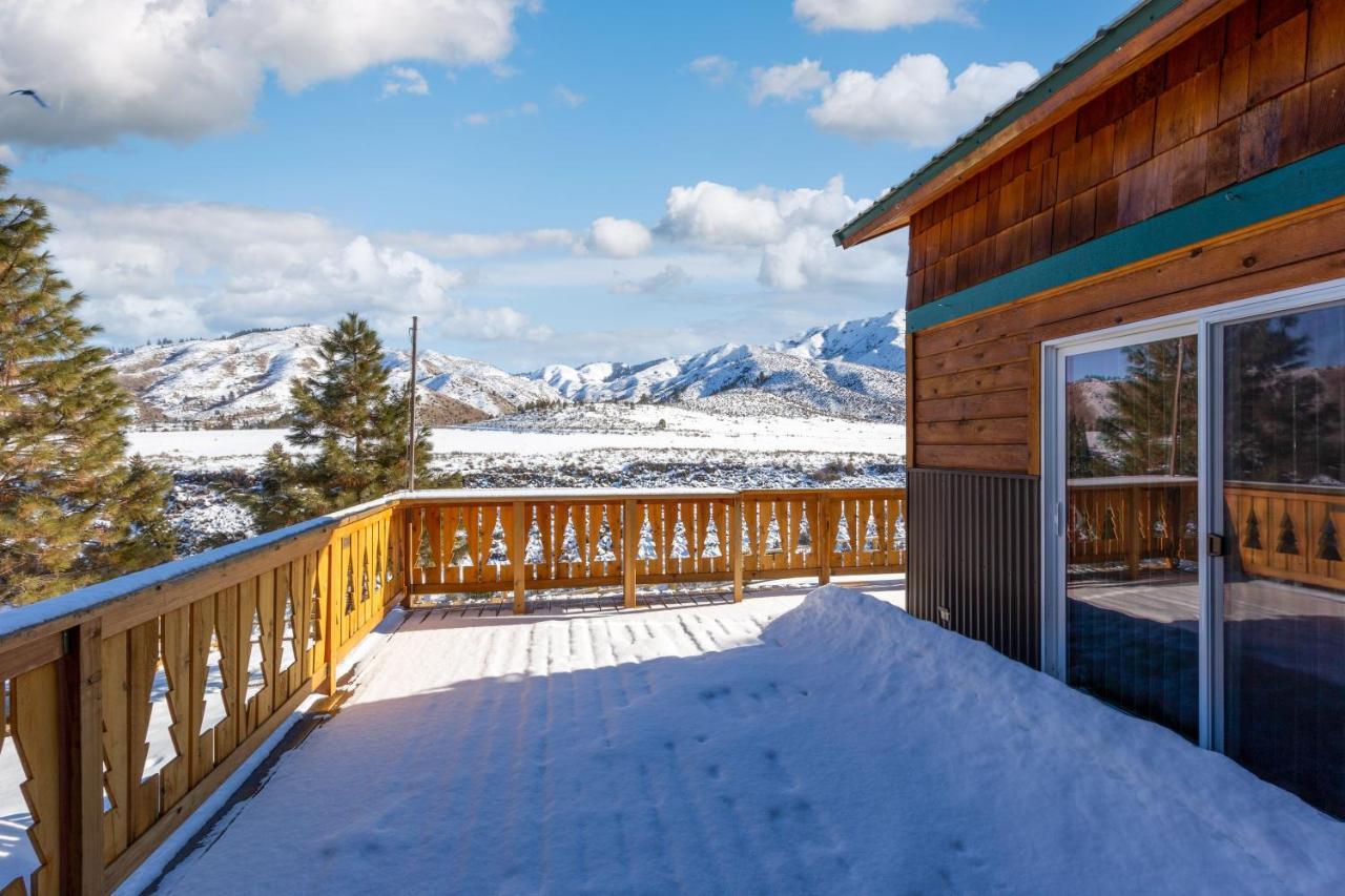 Twin Pines Cabin In Wilderness Ranch On Hwy 21, Amazing Views, 20 Ft Ceilings, Fully Fenced Yard, Pet Friendly, , Go Paddle Boarding At Lucky Peak, Or Snowshoeing In Idaho City And Take In The Hot Springs, Sleeps 10! Boise Zewnętrze zdjęcie