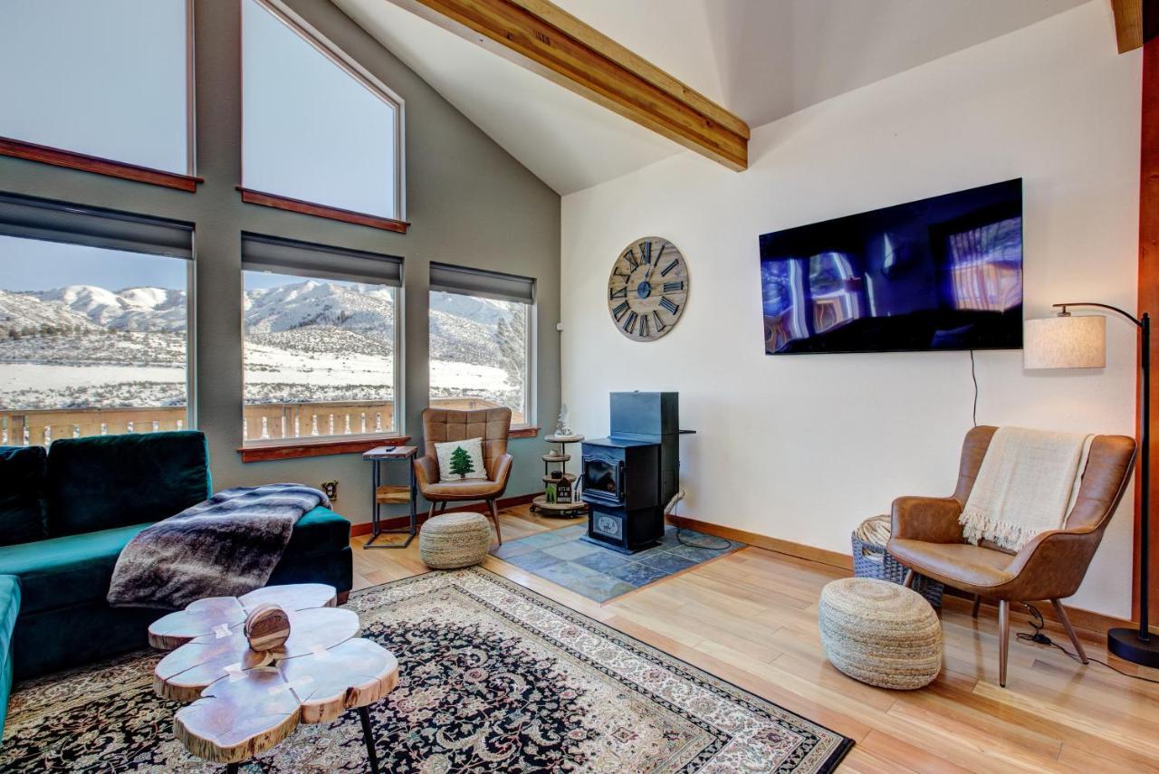Twin Pines Cabin In Wilderness Ranch On Hwy 21, Amazing Views, 20 Ft Ceilings, Fully Fenced Yard, Pet Friendly, , Go Paddle Boarding At Lucky Peak, Or Snowshoeing In Idaho City And Take In The Hot Springs, Sleeps 10! Boise Zewnętrze zdjęcie