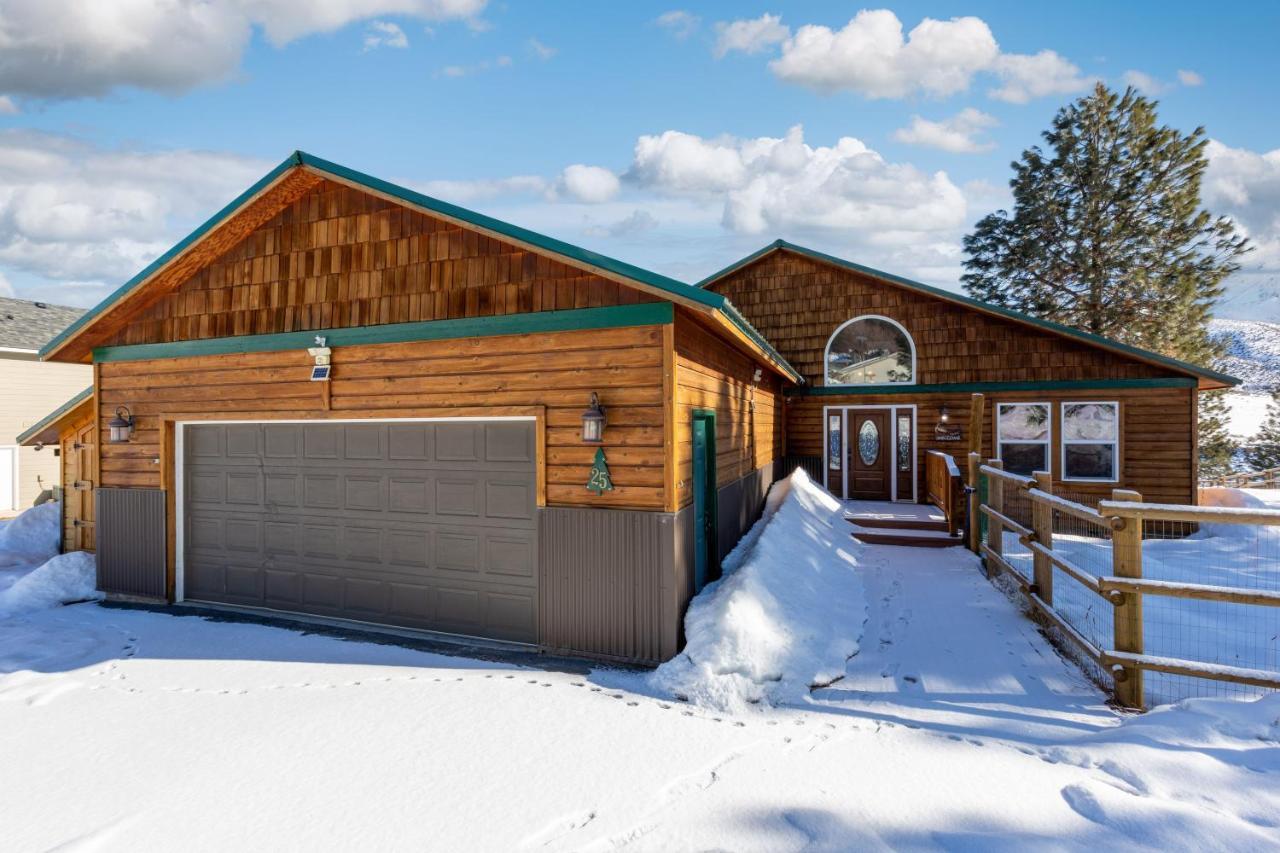 Twin Pines Cabin In Wilderness Ranch On Hwy 21, Amazing Views, 20 Ft Ceilings, Fully Fenced Yard, Pet Friendly, , Go Paddle Boarding At Lucky Peak, Or Snowshoeing In Idaho City And Take In The Hot Springs, Sleeps 10! Boise Zewnętrze zdjęcie