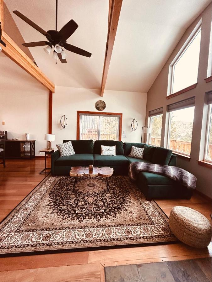 Twin Pines Cabin In Wilderness Ranch On Hwy 21, Amazing Views, 20 Ft Ceilings, Fully Fenced Yard, Pet Friendly, , Go Paddle Boarding At Lucky Peak, Or Snowshoeing In Idaho City And Take In The Hot Springs, Sleeps 10! Boise Zewnętrze zdjęcie