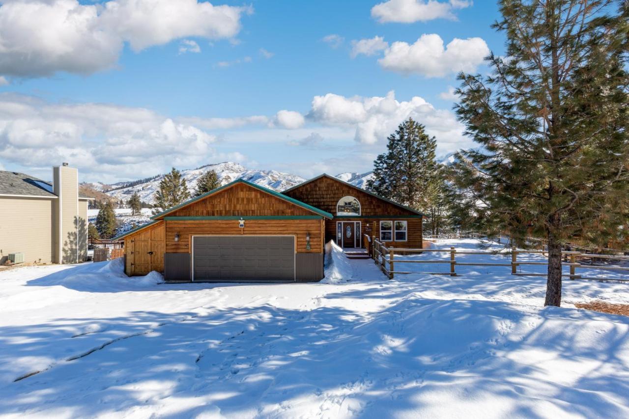 Twin Pines Cabin In Wilderness Ranch On Hwy 21, Amazing Views, 20 Ft Ceilings, Fully Fenced Yard, Pet Friendly, , Go Paddle Boarding At Lucky Peak, Or Snowshoeing In Idaho City And Take In The Hot Springs, Sleeps 10! Boise Zewnętrze zdjęcie